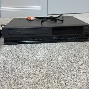 RARE, SHARP VCR (VHS) Player, TESTED & WORKING! RCA Cable Included. (No Remote)